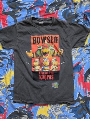 3/30 Bowser Super Mario Tee Small